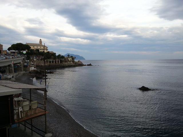 Casetta Sopra Il Mare Генуя Екстер'єр фото
